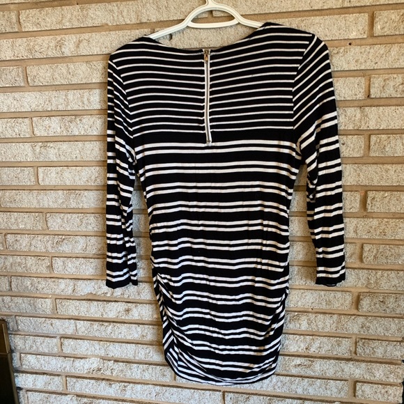 MATERNITY BUNDLE 💙 Adorable dresses! - Picture 10 of 11